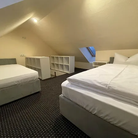 Avenue Gaestehaus イン *