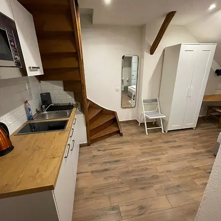 イン Avenue Gaestehaus ケムニッツ