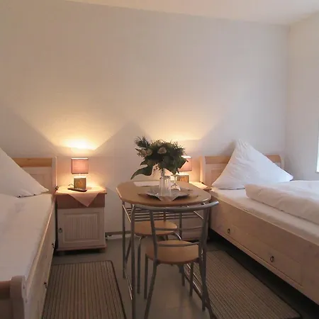 イン Avenue Gaestehaus ケムニッツ